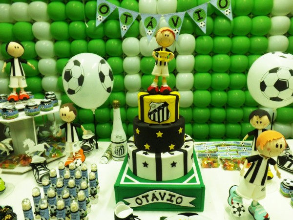 Tema: Futebol – Festa da Leitora  Tatiana Borges!