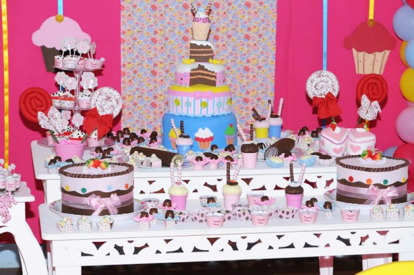 Tema: Cupcakes – Festa da Leitora Rose Cardoso!