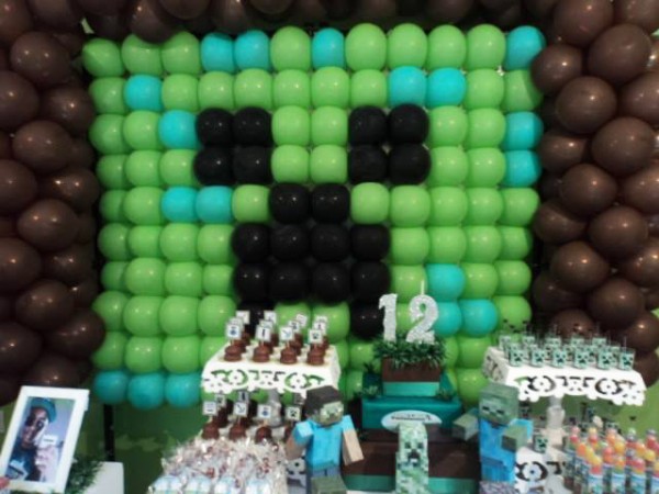 Tema: Minecraft – Festa da Leitora Eleni Martins!!