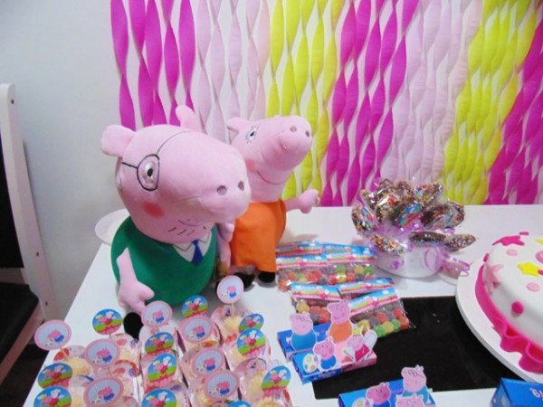 Tema: Peppa Pig – Festa da Leitora Eliete Lourenço!