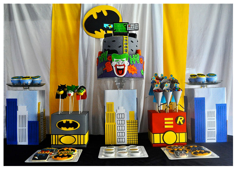 batman dessert table