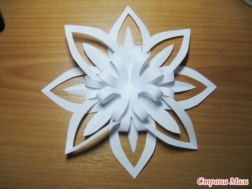 christmas craft ideas paper snowflake flower tutorial craft craft 181024139 3199059 56955nothumb500