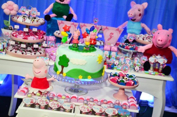 Tema: Peppa Pig Princesa – Festa da Leitora Lyliane Medeiros!