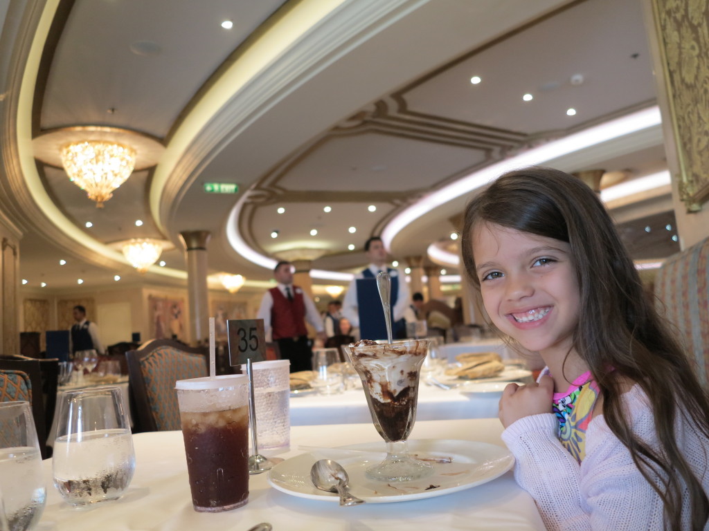Cruzeiro Disney – Restaurantes do Disney Dream !