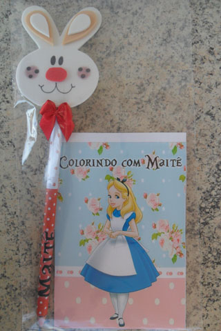 Caderno de Colorir Festa Alice no País das Maravilhas da Maitê