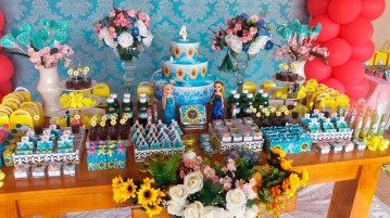 Festa Frozen Fever da Marianna Mesa de Doces Festa Frozen Fever da Marianna 2