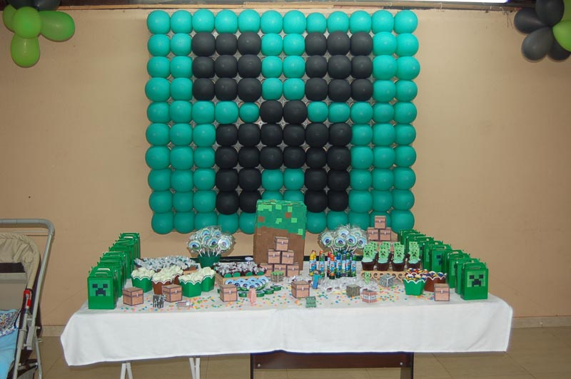 como fazer boneco minecraft passo a passo  Minecraft, Festa minecraft  simples, Mine craft party