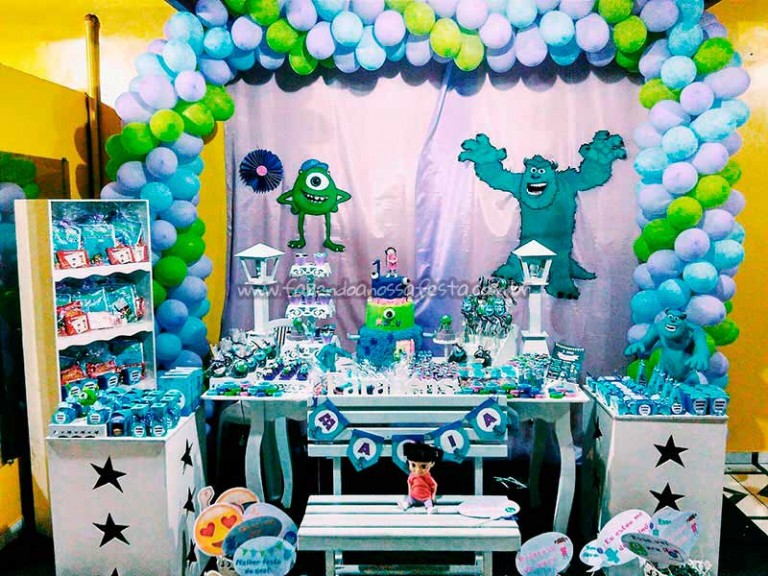 Decoracao Festa Monstros SA da Maria Luisa