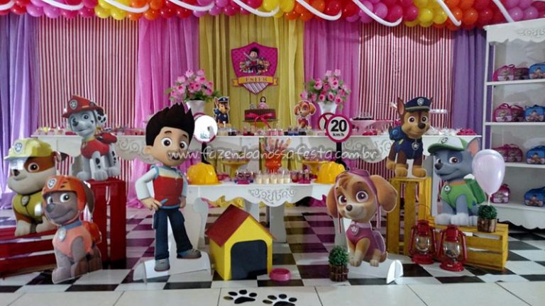 Mesa Festa Patrulha Canina da Ester 1