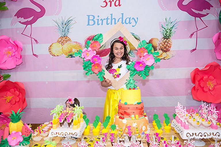 Festa Tropical Chic da Geovanna