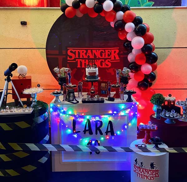 26 Decoracao Stranger Things